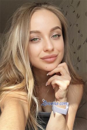 225183 - Yevhenia Age: 33 - Ukraine